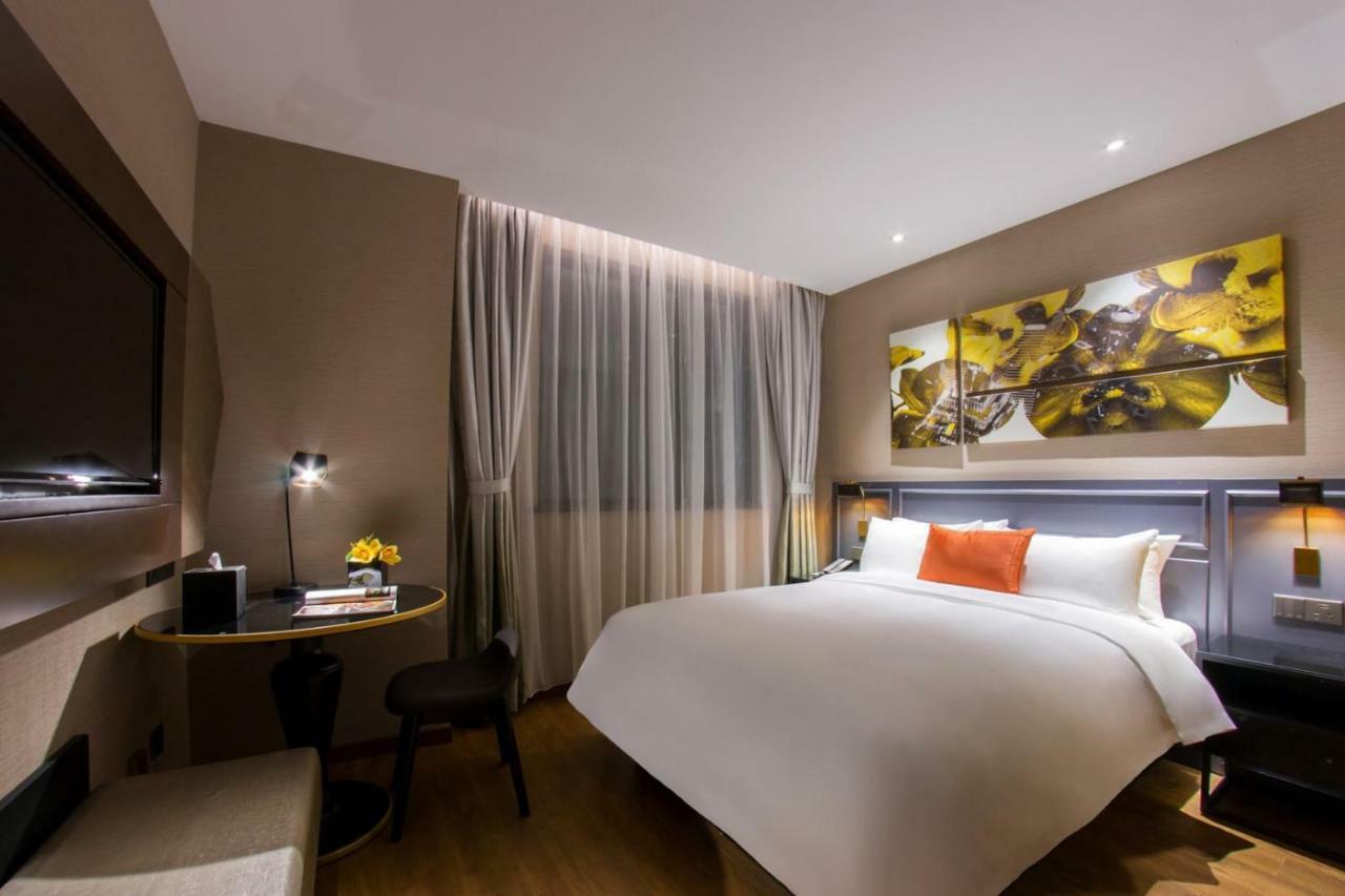Yitel Premium Hotel  Shanghai Bagian luar foto