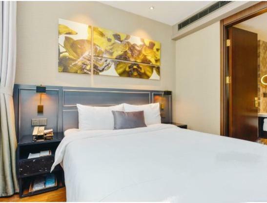 Yitel Premium Hotel  Shanghai Bagian luar foto